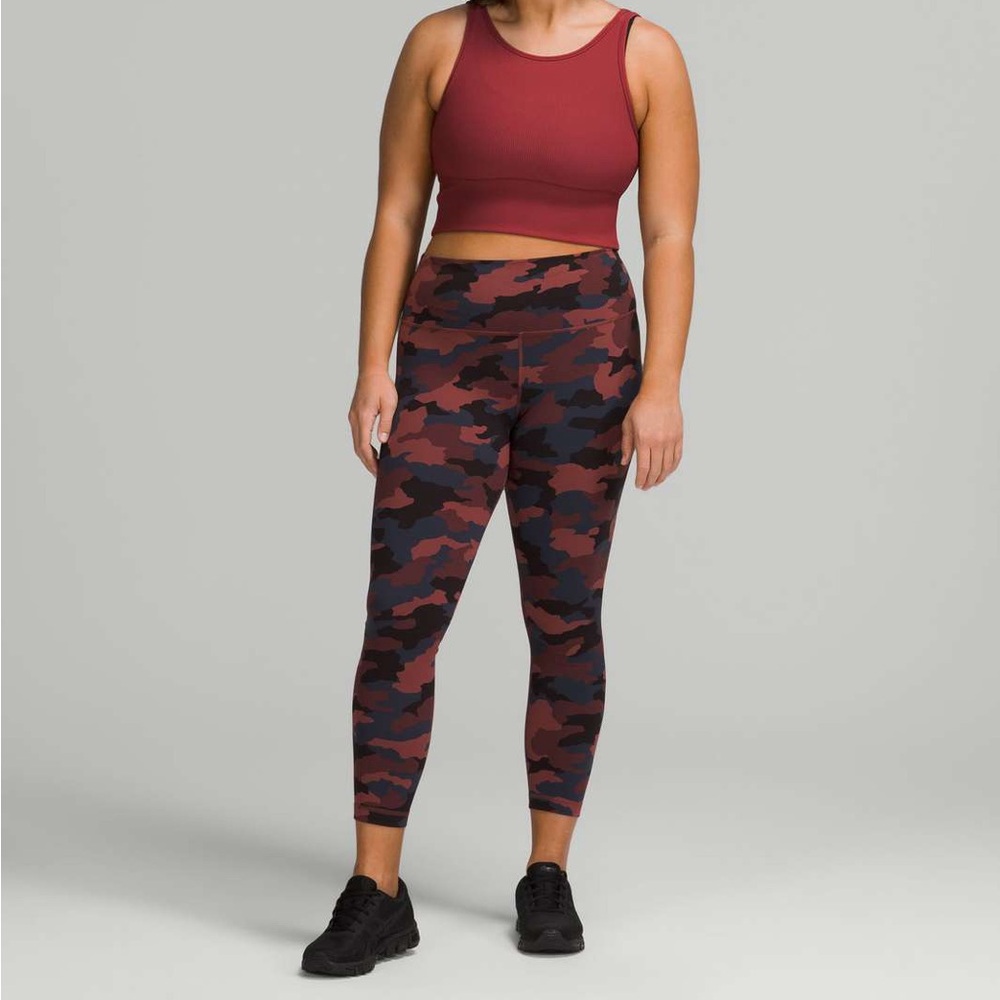 NWOT / Lululemon Wunder Train High-Rise Tight 25" - Picture 4 of 9